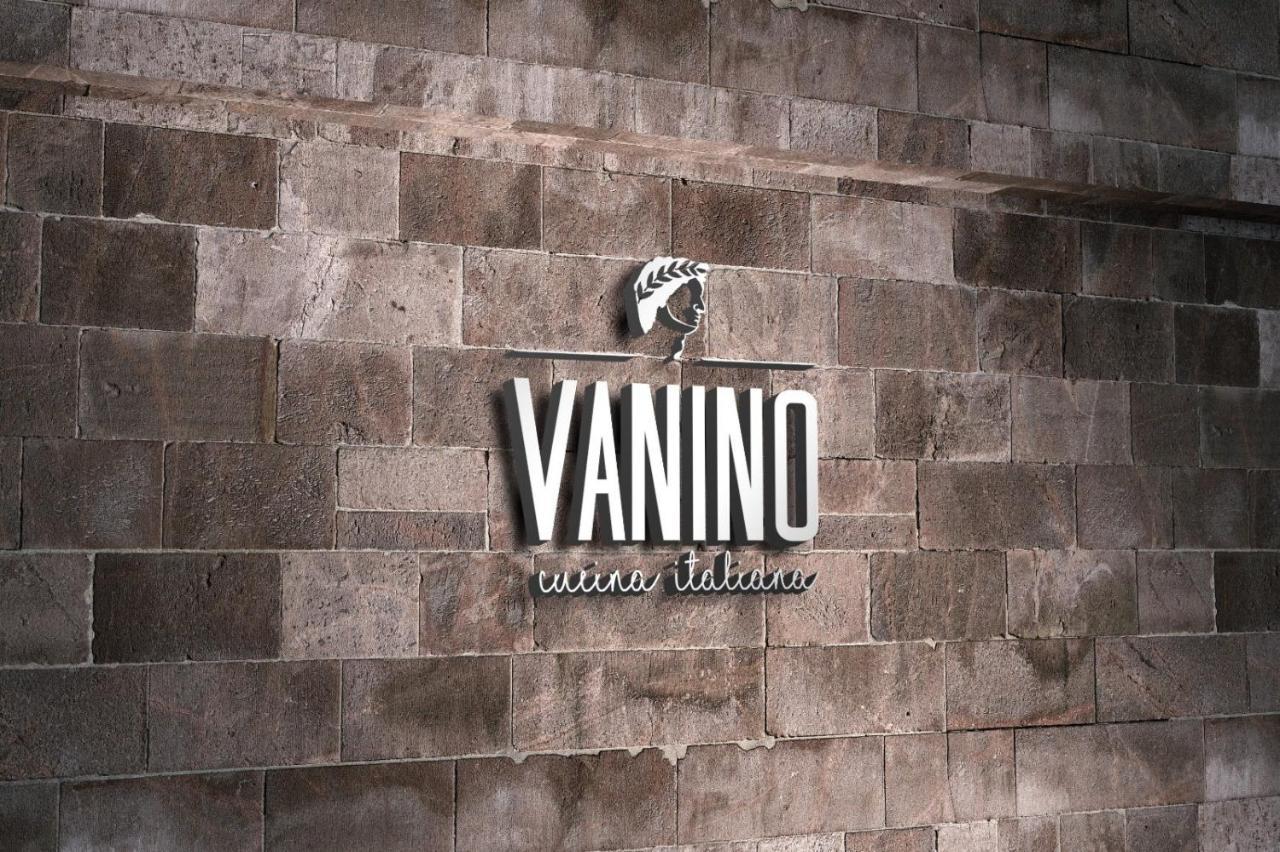 Hotel Am Stadion Vanino Cucina Italian Bielefeld Ngoại thất bức ảnh