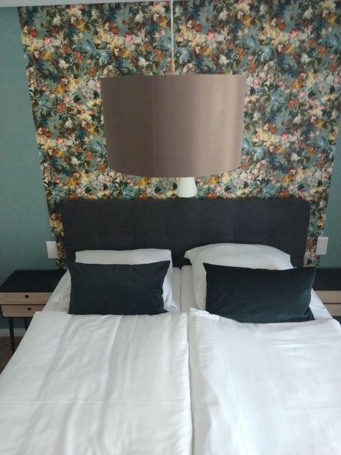 Hotel Am Stadion Vanino Cucina Italian Bielefeld Ngoại thất bức ảnh